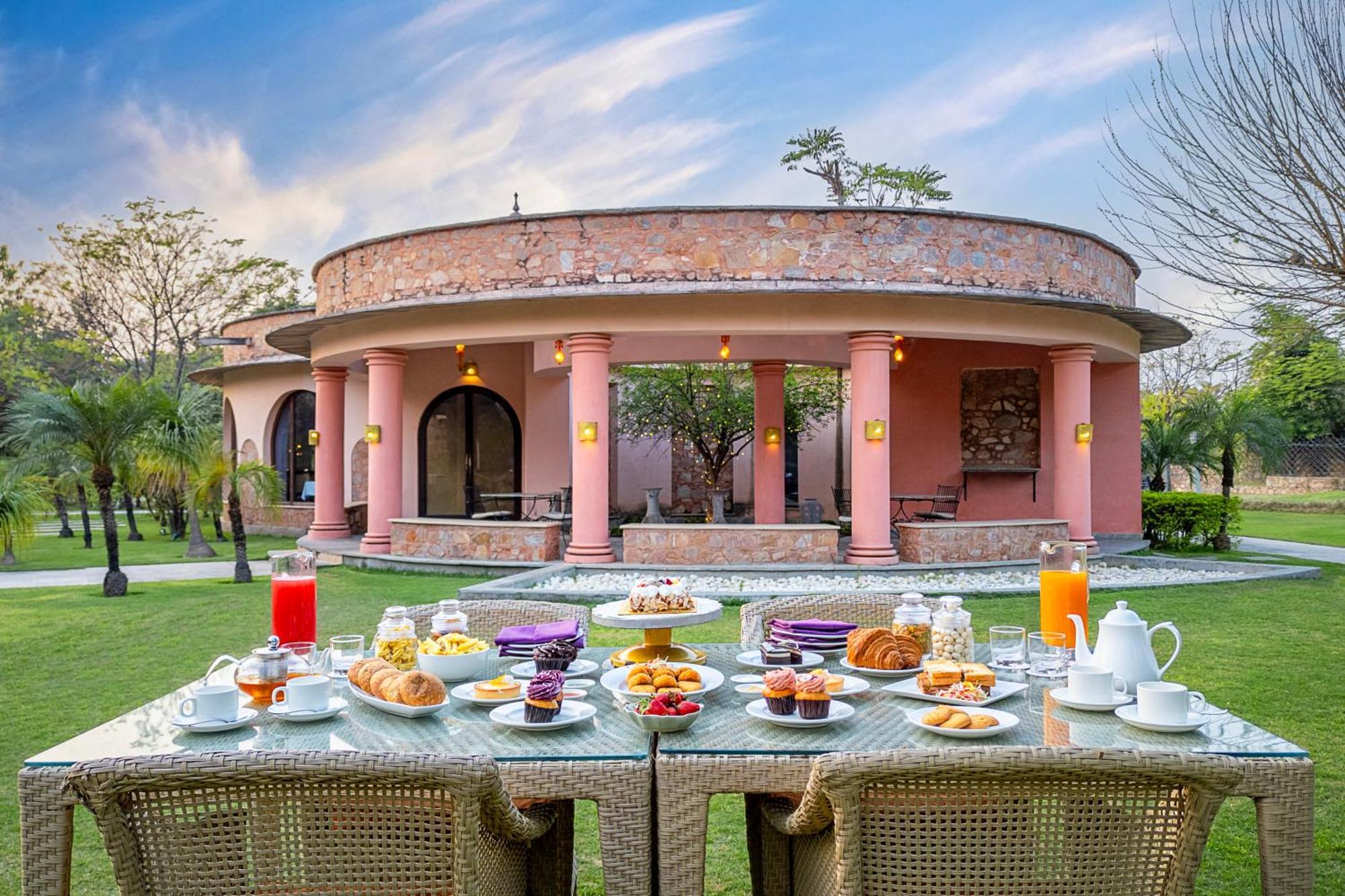 Tree Of Life Resort & Spa Džajpur Exteriér fotografie